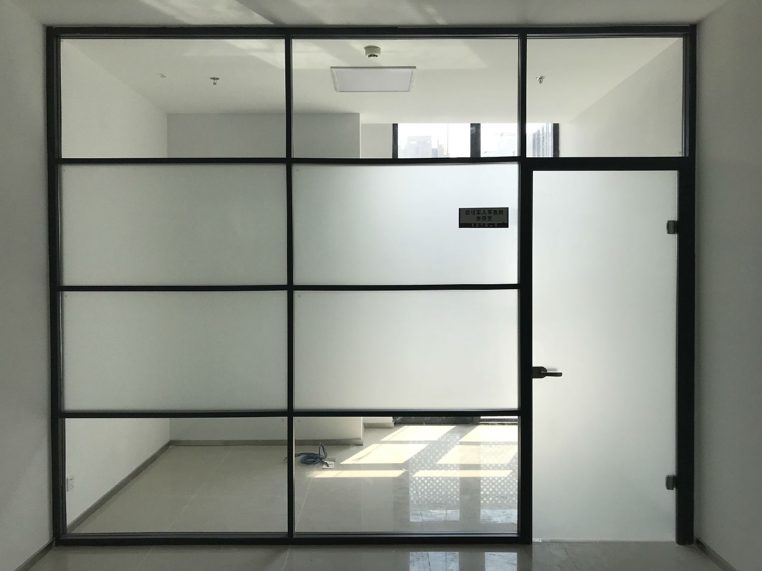 鋁合金玻璃隔斷 鋁合金玻璃隔斷