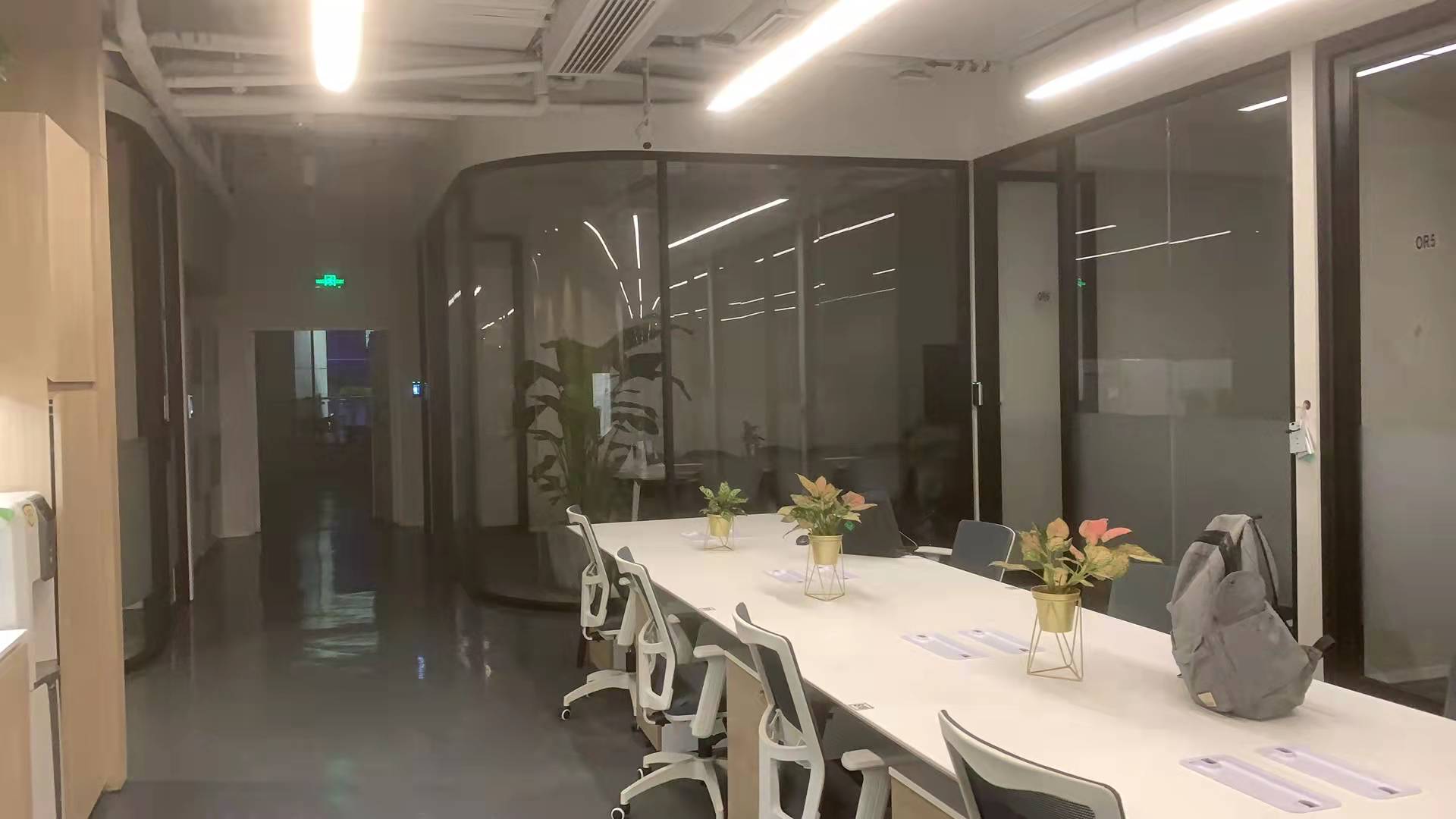 辦公室玻璃隔斷 辦公室玻璃隔斷