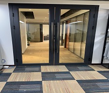 鋁合金玻璃門 鋁合金玻璃門