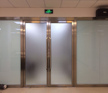 不銹鋼防火玻璃門(mén) 不銹鋼防火玻璃門(mén)